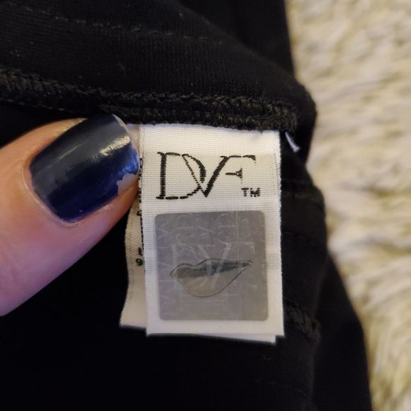 Stunning black Diane Von Furstenberg midi dress - Picture 3 of 8